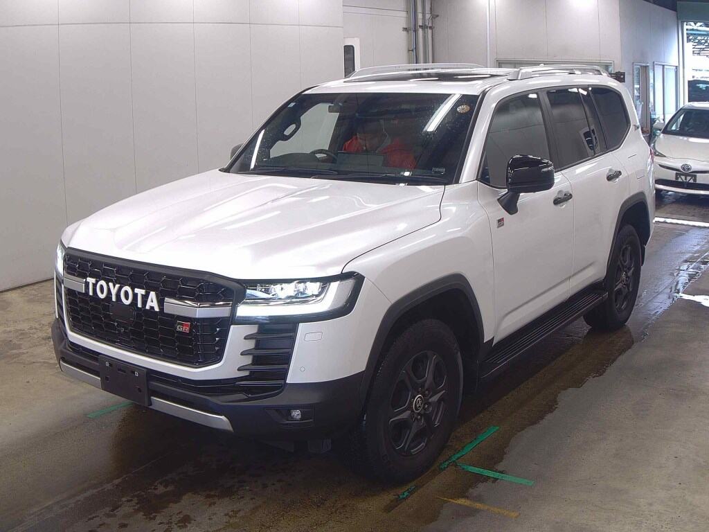 TOYOTA LAND CRUISER GR SPORT — BM 2505
